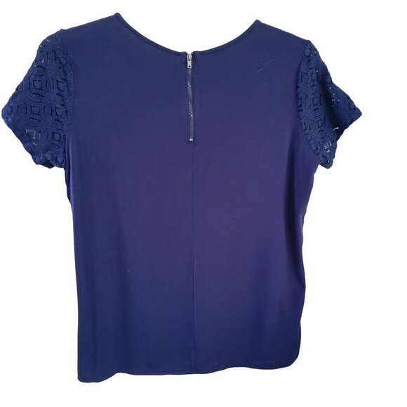 Market & Spruce Sz Large Blue Crochet Lace Lined Back Zip Short Sleeve Blouse - Picture 8 of 8